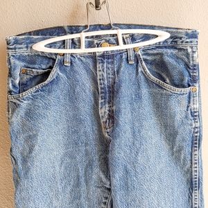 Wrangler Straight Cut Light Wash Jeans 100% Cotton